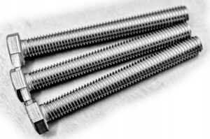 M6x70 ŚRUBA NA KLUCZ SZEŚCIOKĄTNA NIERDZEWNA A2 933 (1)