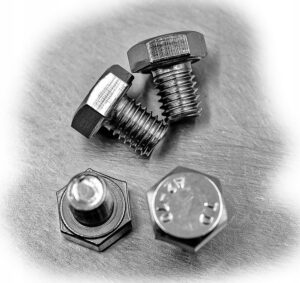 M6x10 ŚRUBA SZEŚCIOKĄTNA NIERDZEWNA A2 933 (10)